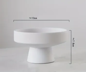 Ваза керамічна біла 13 см х 7.8 см